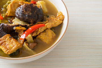 boiled pickled cabbage and bitter gourd soup