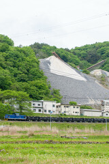 鉱山と貨物列車