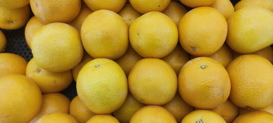 Pile of lemon on the market