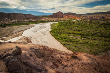 Obraz premium Scenic Rock Formation in Cafayate, Salta, Argentina, Calchaqui Valley desert and river 