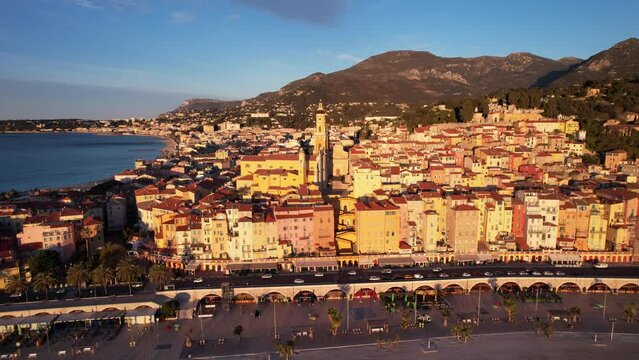matin et soleil pittoreque &agrave; Menton - France