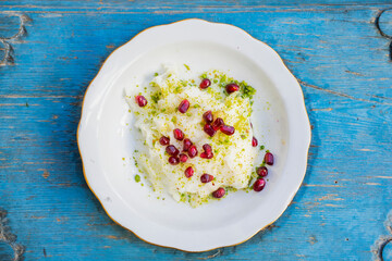 Ramadan Month Special Dessert 'Gullac' Traditional Ottoman Dessert Photo, Uskudar Istanbul, Turkiye	