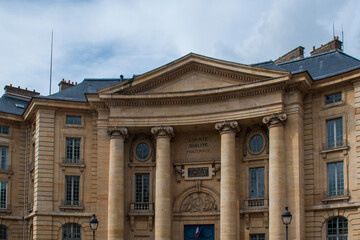 La faculté de droit de Paris, France