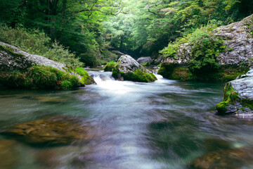 川の流れ