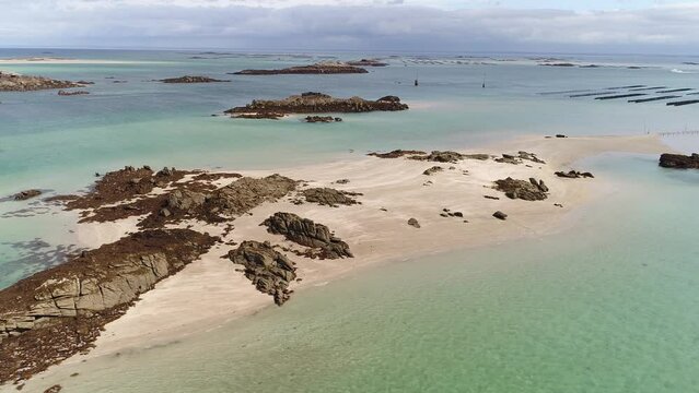 Les &icirc;les Chausey, au large de Granville.