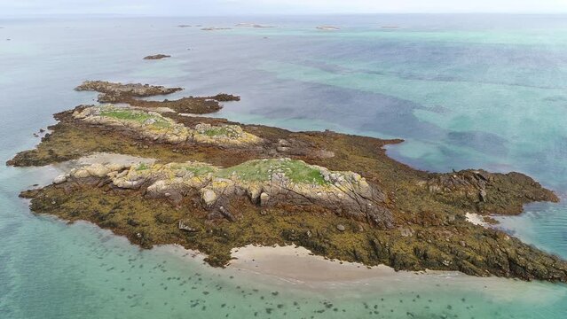 Les &icirc;les Chausey, au large de Granville.