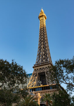 Las Vegas, United States - November 23, 2022: A picture of the Paris Las Vegas Eiffel Tower.