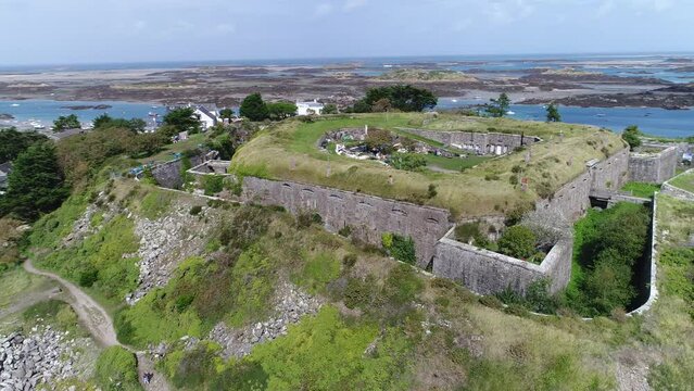 Les &icirc;les Chausey, au large de Granville.