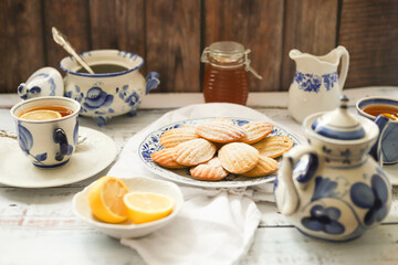 Madeleines cookies - tea party 