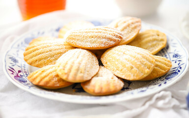 Madeleines cookies - tea party 