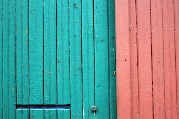 wood texture painted in green and red