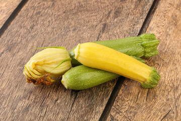 Raw baby organic zucchini heap