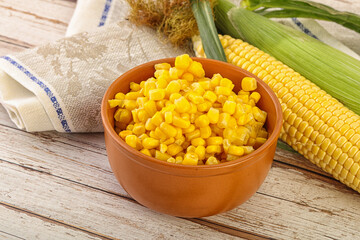 Canned yellow corn in the bowl