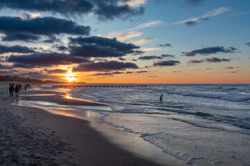 Sonnenuntergang am Strand von Zingst.
