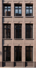 Fototapeta premium Moderna fachada de un edificio de oficinas en tonos claros. Ilustración de IA generativa