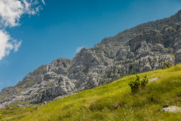 Fototapeta premium Rocky summit in Pindus Mountain (Vikos National Park), Greece