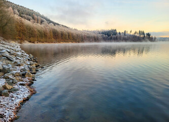 Morgend&auml;mmerung am Hennesee 