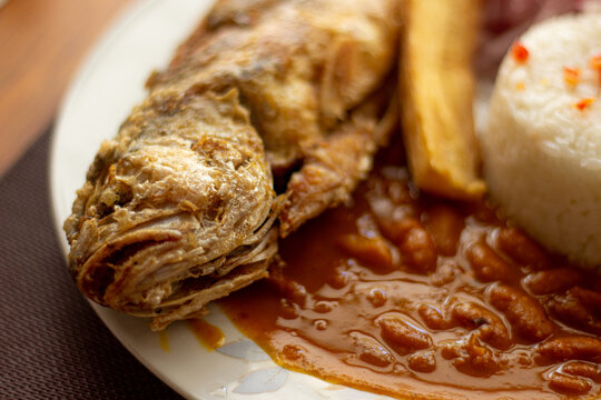 Comida peruana de un restaurante