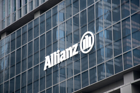  Detail view of the Allianz tower in Marina Bay, Singapore