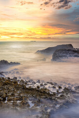 Obraz premium sunset over the sea