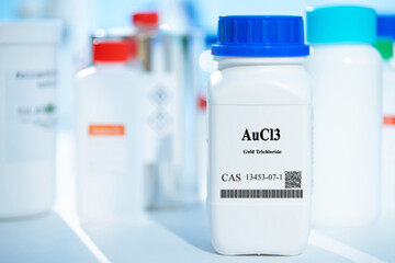 AuCl3 gold trichloride CAS 13453-07-1 chemical substance in white plastic laboratory packaging