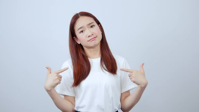 Asian woman posing that she was vilified despite that she did not cause