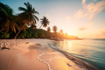 Foto op Canvas Praia paradisíaca com areia branca, mar azul turquesa, céu com nuvens e por do sol © Seguindo o Fluxo