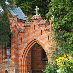 Marienkirche R&ouml;bel &ndash; Eingangstor