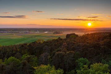 Zachód słońca nad Wielkopolską z wieży widokowej w Siekowie / Sunset over Wielkopolska from...