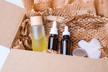 The bamboo and glass bottle for online natural skincare shopping in the eco-friendly and sustainable package.