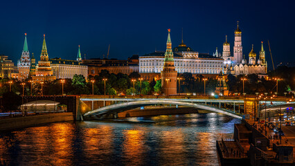 Fototapeta na wymiar Moscow Kremlin illuminated at night
