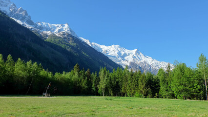 Fototapeta na wymiar Chamonix am Mont Blanc in Frankreich