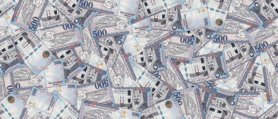 Financial illustration. Seamless pattern. Randomly scattered Saudi Arabia 500 riyal banknotes. Obverse and reverse bills.