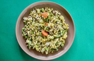 Chicken with vegetables and rice