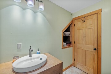 Rustic designed bathroom in an elegant house