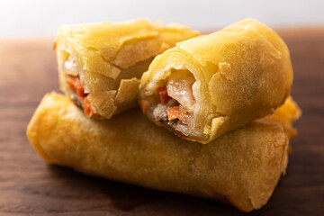 Crispy Spring Rolls with Vegetables