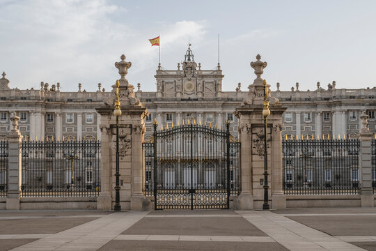 Spain, Madrid, Main gate of Madrid Royal Palace