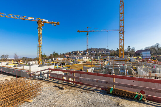 Germany, Baden-Wurttemberg, Leonberg, Construction site of new apartment building