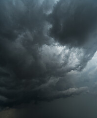 Obraz premium Dark sky with stormy clouds. Dramatic sky ,Dark clouds before a thunder-storm.