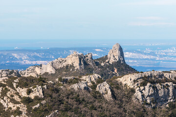 Naklejka premium the Etoile chain, mountain separating Marseille from Aix-en-Provence