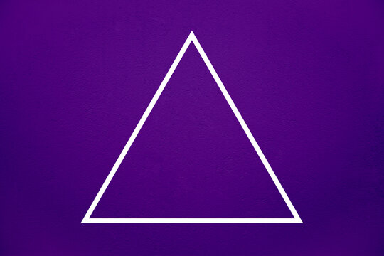 Geometric triangle shape