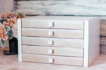 Beautiful box for threads with compartments