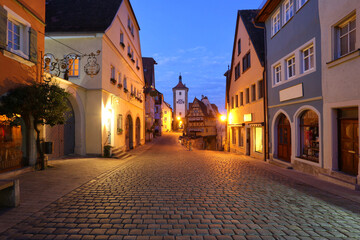 Fototapeta na wymiar scenic view on old bavarian town - Rothenburg ob Der Tauber, Bavaria, Germany
