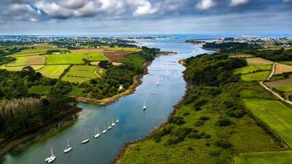 River Aber Wrac'h And Landscape In Region Landeda At The Finistere Atlantic Coast In Brittany, France - obrazy, fototapety, plakaty