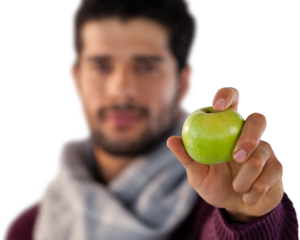 Man holding apple