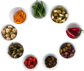 Olives and vegetables in bowl