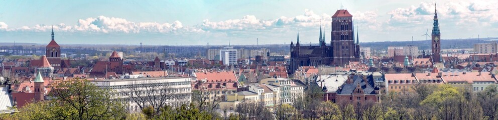 poland gdansk old town panorama © Iliya Mitskavets
