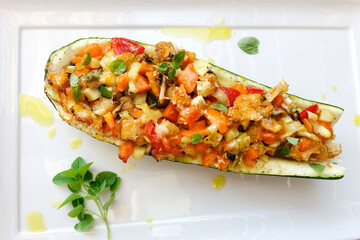 zucchini gefüllt vegetarische variation von oben 