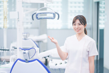 女性　歯科衛生士　ポートレート - obrazy, fototapety, plakaty