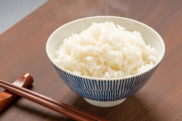 炊きたてご飯
